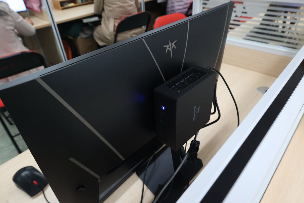 선전에서 하이펑까지: MINISFORUM, 200대 미니 PC 홍청중학교에 기증 — 기술의 힘으로 교육의 미래를 지원하다!